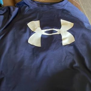Underarmor dry fit tee